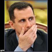 مصير الأسد المظلم بين انشقاقات الجيش والمراقبين