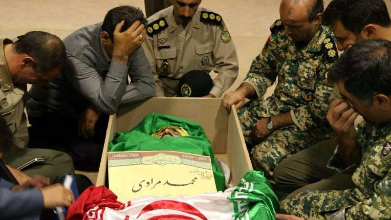 مقتل 1000 أفغاني جندتهم إيران للقتال في سوريا