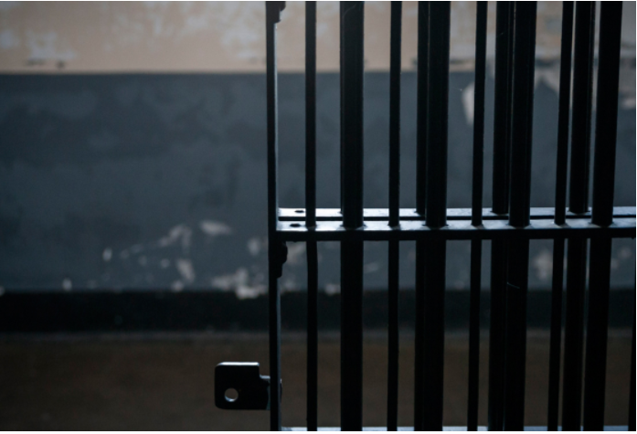 شبكة حقوقية: النظام زجّ في سجونه 500 معتقل جديد خلال الشهر الماضي