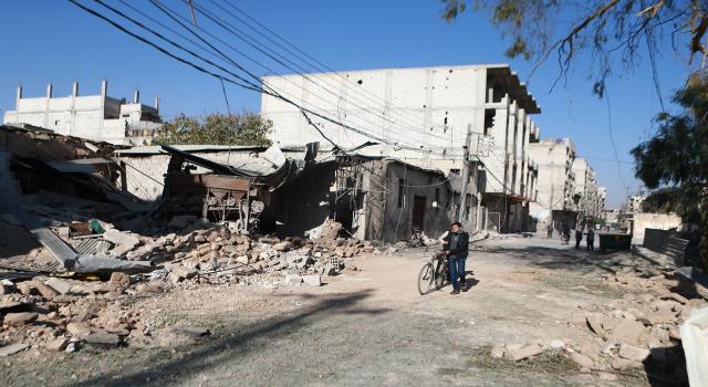 الإغاثة الدولية تعلن حرستا ومديرا في الغوطة الشرقية منطقتين منكوبتين
