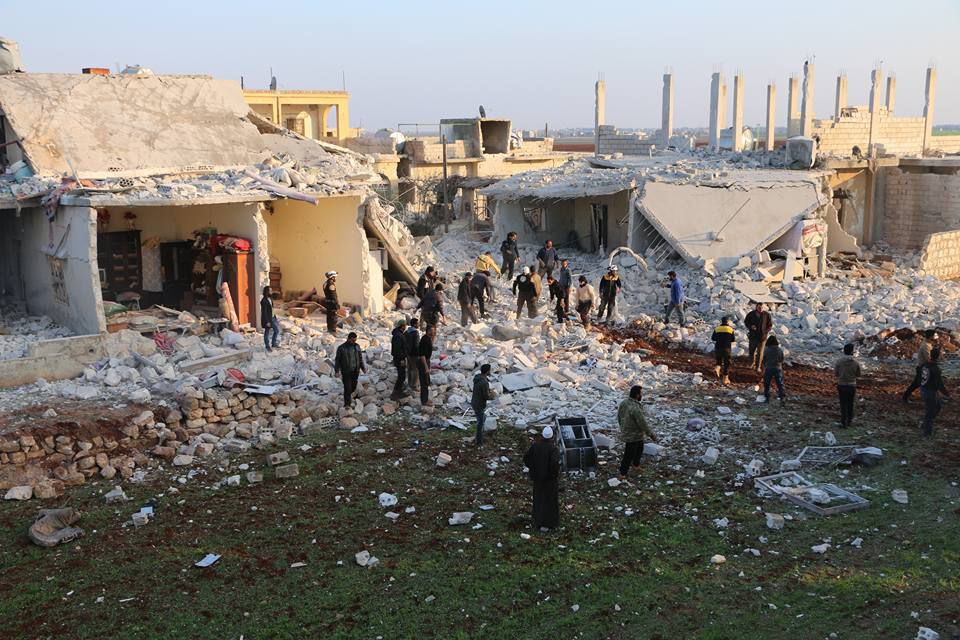غارات روسية تقتل خمسة مدنيين في ريف حلب الجنوبي