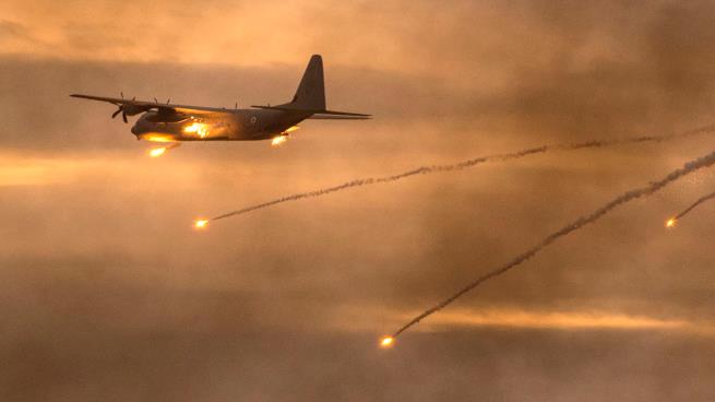 إسقاط الطائرة الإسرائيلية: منظومة دفاع روسية أم كمين إيراني؟