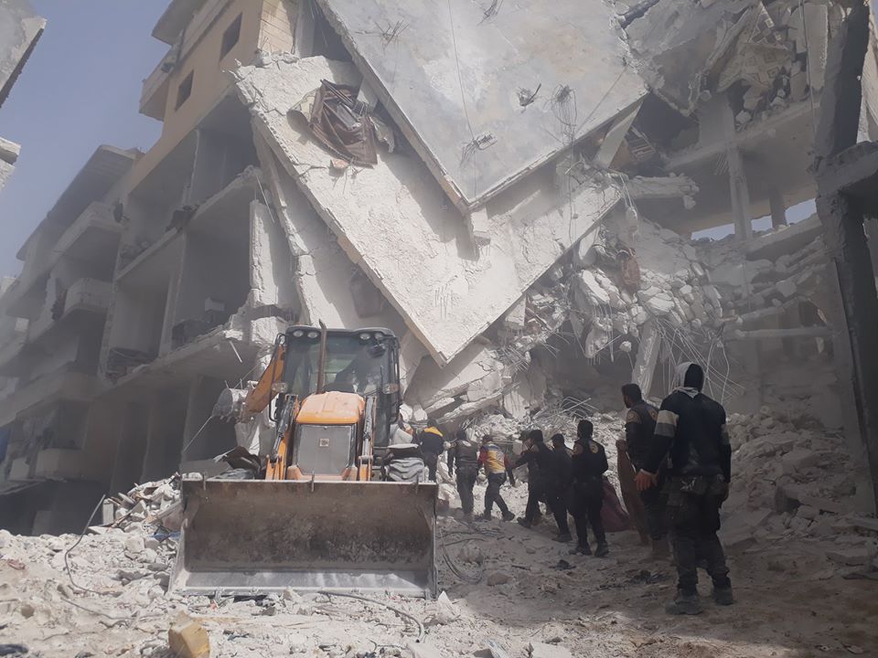 نشرة أخبار سوريا- محرقة روسية تودي بحياة 44 مدنياً في عربين، والتوصل إلى اتفاق بخروج مقاتلي فيلق الرحمن باتجاه إدلب -(23-3-2018)