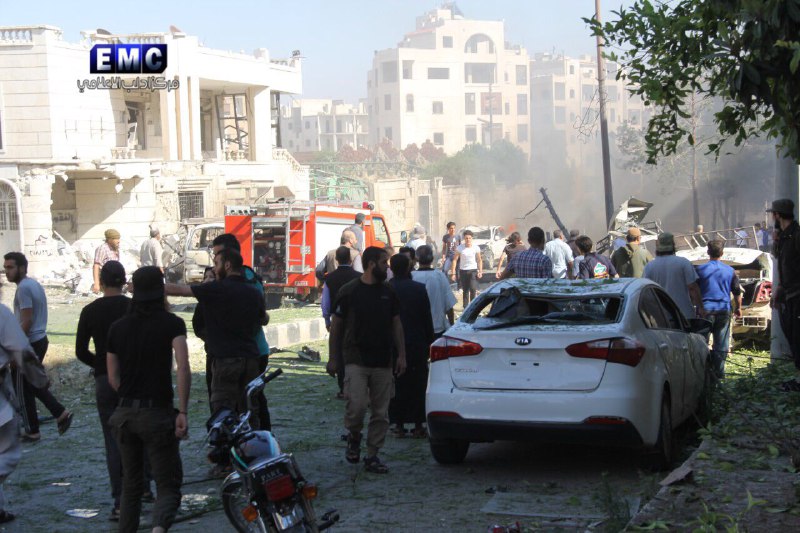 ضحايا في انفجارين وسط إدلب
