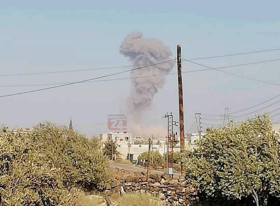 نشرة أخبار الاثنين- انفجار مجهول في مطار خلخلة العسكري، وقوات تركية تتمركز في نقطة مورك بريف حماة -(3-9-2018)