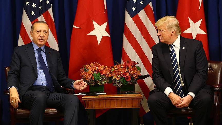 أردوغان وترمب يبحثان الوضع في منبح وإدلب 