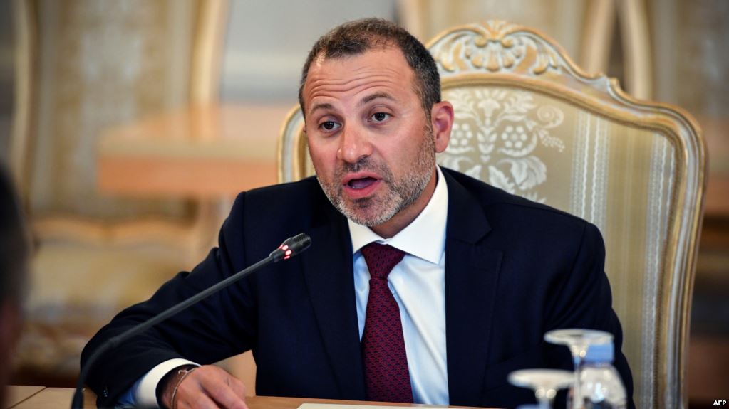وزير الخارجية اللبناني يدعو إلى عودة 