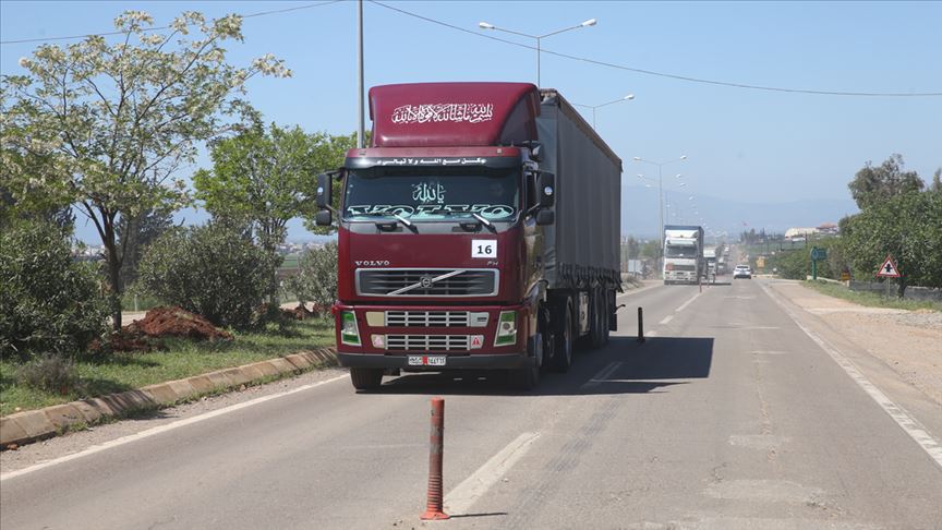 قافلة مساعدات أممية تصل إلى إدلب عبر تركيا