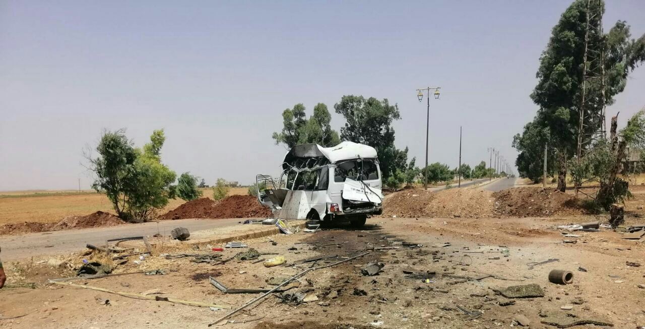 مصرع وإصابة العشرات .. تفجير يستهدف حافلة لميلشيات النظام في درعا