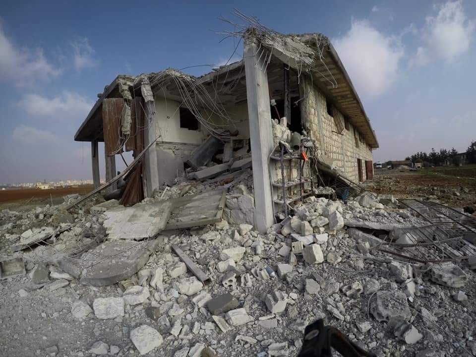حصاد أخبار الاثنين- غارات جوية توقع ضحايا في بنش جنوب إدلب، والليرة السورية تواصل انهيارها بعد استقرار لعدة أيام -(16-12-2019)