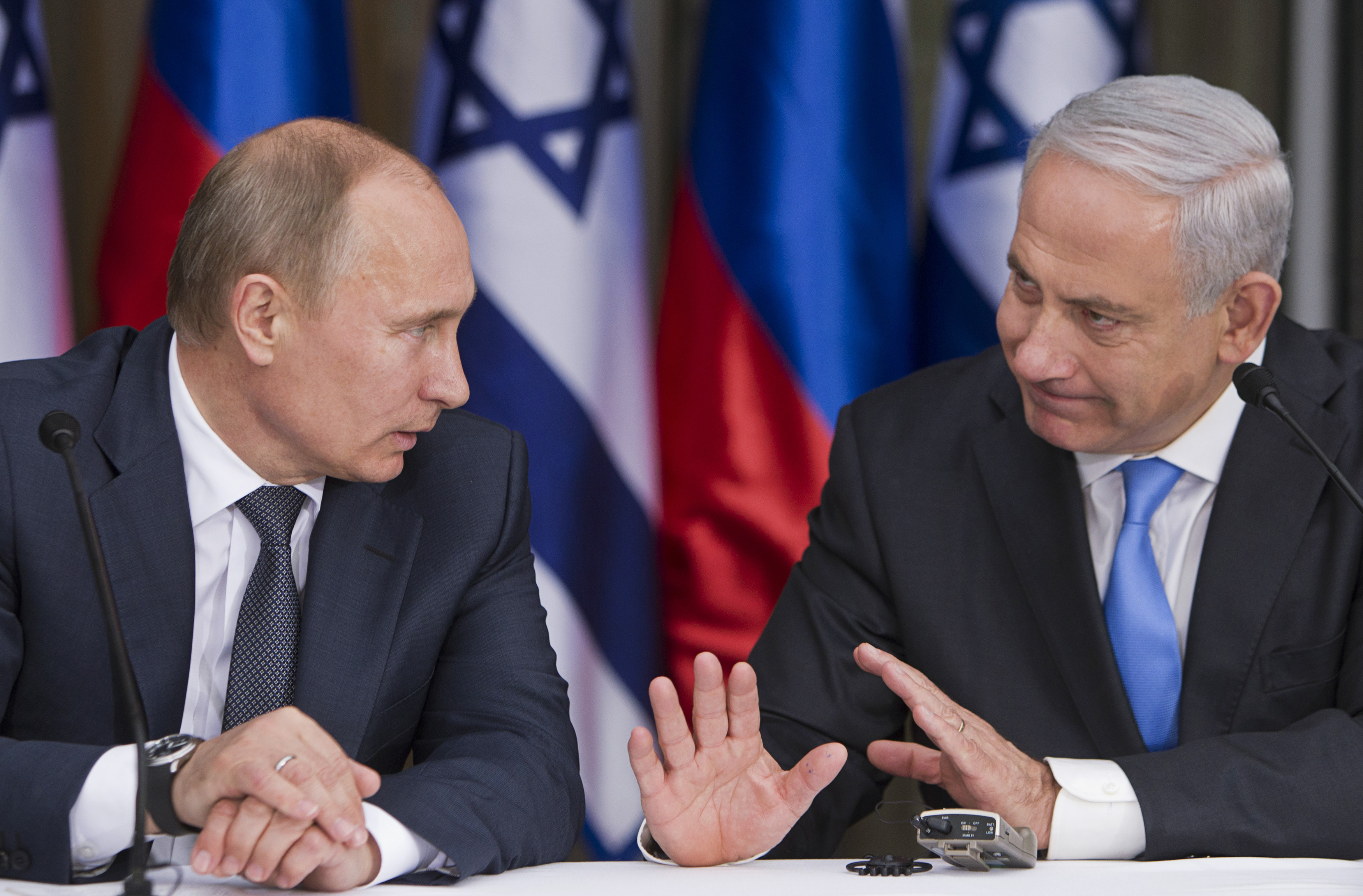 التعاون الروسي-الإسرائيلي يُعمق عزلة طهران