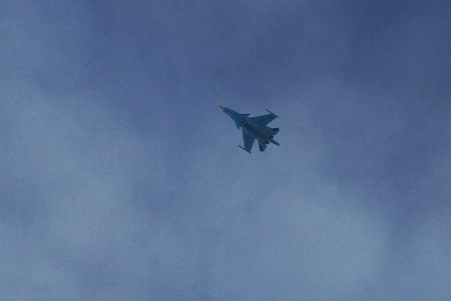 الطيران الروسي يحلق فوق إدلب للمرة الأولى منذ توقيع الهدنة... وتعزيزات تركية