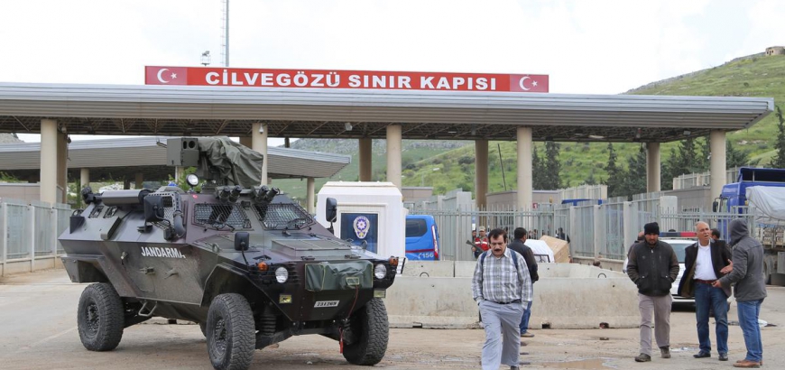 لفترة محدودة: إغلاق معبر باب الهوى الحدودي أمام حركة المسافرين إلى تركيا