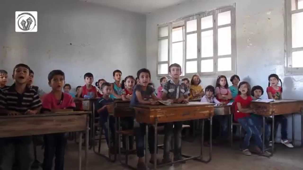 بعد عشرات الغارات على إدلب وأريحا، تعليق الدوام في مدارسها لثلاثة أيام