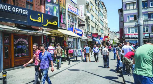 تقرير رسمي يكشف الأثر الإيجابي للسوريين على الاقتصاد التركي، ويرجح استقرارهم في تركيا