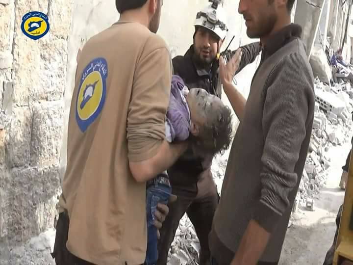 قصف على ريفي حلب وإدلب، والنظام يرتكب مجزرة جديدة في 