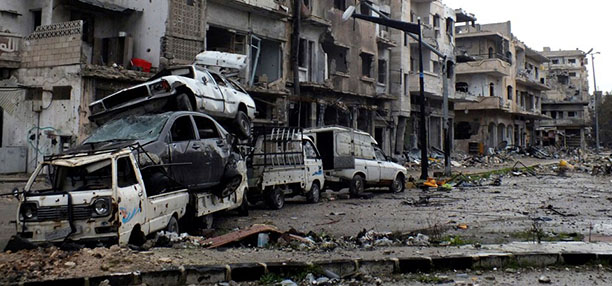 أخبار يوم الأحد - الجيش الحر يهاجم رتلا لقوات الأسد.. وهيتو يلتقي المجلس المحلي لريف إدلب -7-4-2013م
