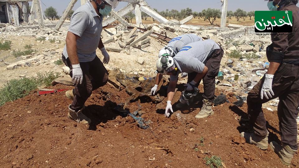 العثور على مقبرة جماعية في مدينة أخترين بريف حلب الشمالي