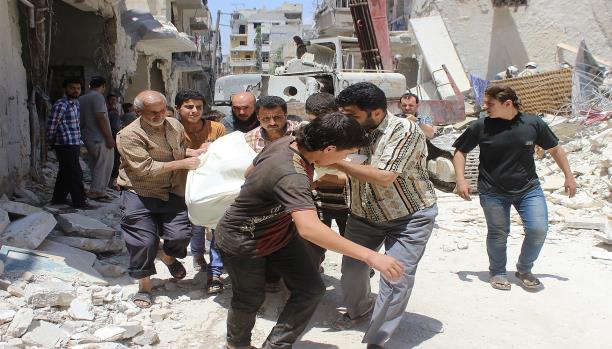 نشرة أخبار سوريا- آخر مستشفى في داريا خارج الخدمة جراء قصفه بالنابالم، والنظام يفشل مجدداً في التقدم جنوب حلب ويتكبد خسائر كبيرة -(19-8-2016)