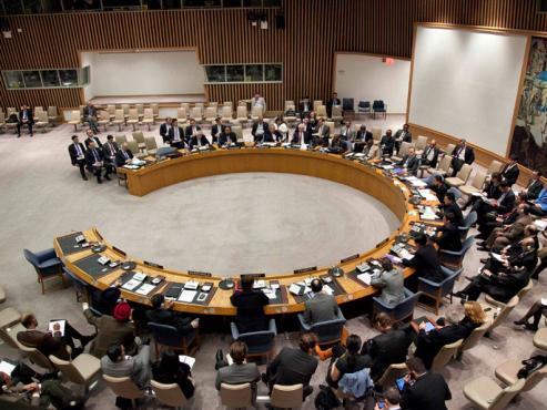 مجلس الأمن يوافق بالإجماع على تمديد بعثة المراقبين في سوريا لمدة شهر