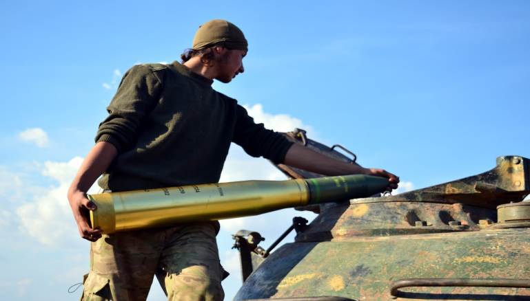 قيادي في الجيش السوري الحر: لم نبلغ بقرار وقف الدعم الأميركي