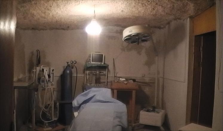 مستشفيات تحت الأرض بريف حماة لتجنب قصف النظام