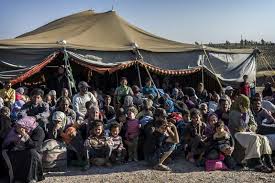 اللاجئون السوريون في الأردن.. وقف الدعم الطبي يفاقم معاناتهم