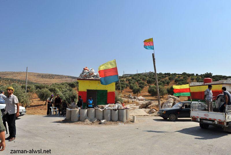 بعد إغلاقه لمدة أسبوع.. المليشيات الكردية تعيد فتح طريق عفرين - نبل والزهراء