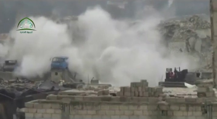 نشرة أخبار سوريا- إسقاط طائرتي استطلاع وتدمير 3 مبانٍ ومقتل أكثر من 20 عنصراً من قوات أسد، وروسيا تخرج إيران من غرفة عمليات نظام الأسد بشكل كامل -(6_10_2015)