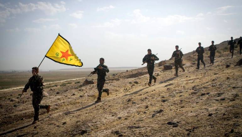 في خطوة مفاجئة: الميليشيات الكردية تعلن انسحابها من مدينة منبج باتجاه شرق الفرات
