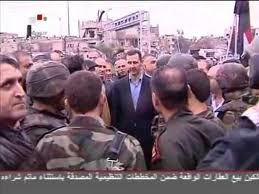 زيارة الأسد لبابا عمرو والرسائل المتناثرة