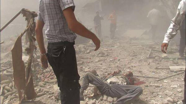نشرة أخبار سوريا- 120 شهيداً و300 جريح في مجزرة ارتكبتها قوات الأسد في دوما، وتحرير معمل الغاز شرق إعزاز بعد معارك عنيفة مع تنظيم الدولة بحلب -(16_8_2015)
