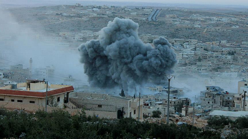 قصف على مدينة إدلب يوقع شهداء وجرحى 