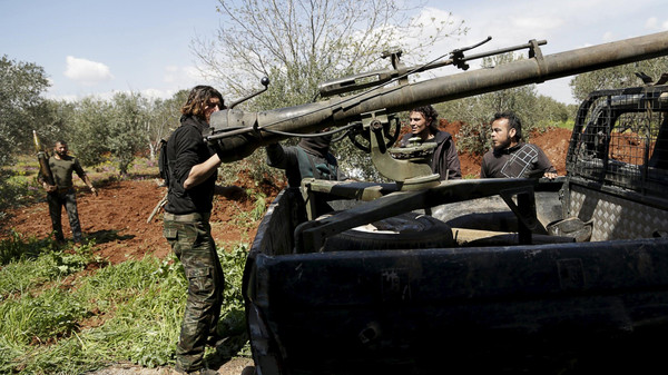 قصف روسي يستهدف معسكراً لجيش الإسلام بريف إدلب