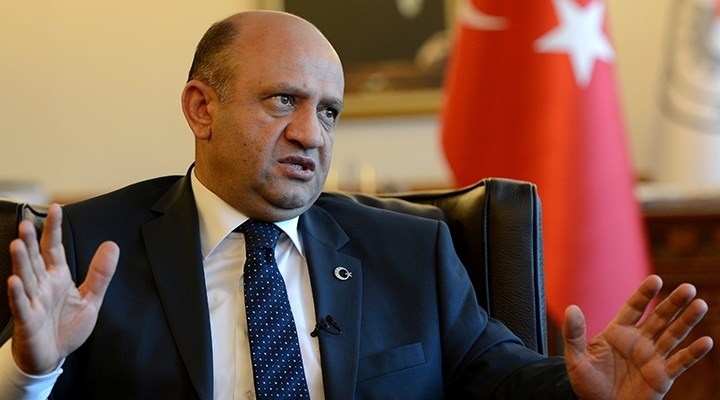 وزير الدفاع التركي: لم يحدث أي خرق يقوّض وقف إطلاق النار في سوريا