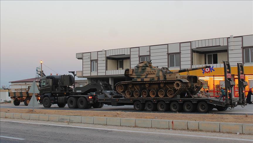 وصول المزيد من الدبابات التركية إلى الحدود السورية